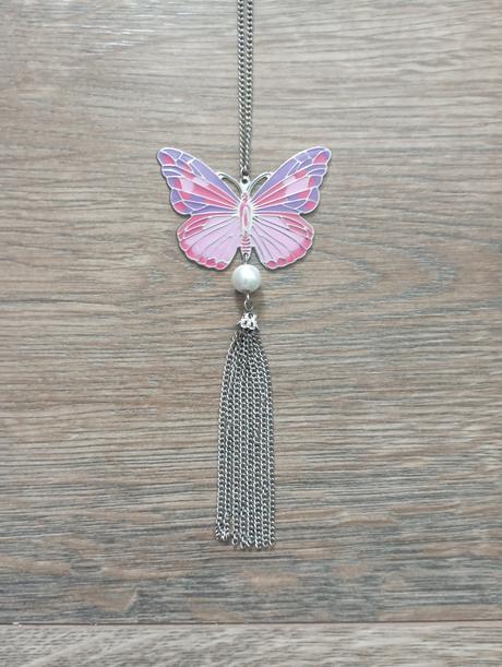 Náhrdelník motýľ,
