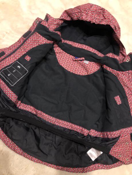 Vetrovka aj na lyžovačku, lupilu,98