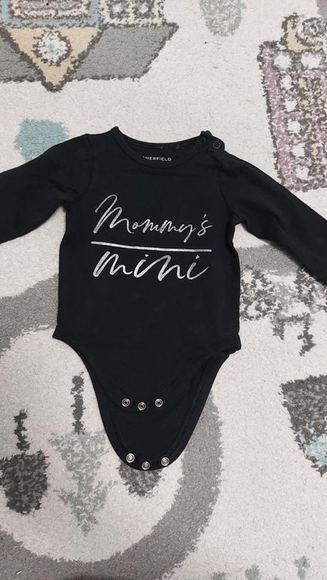 Body s dlhým rukávom, 62