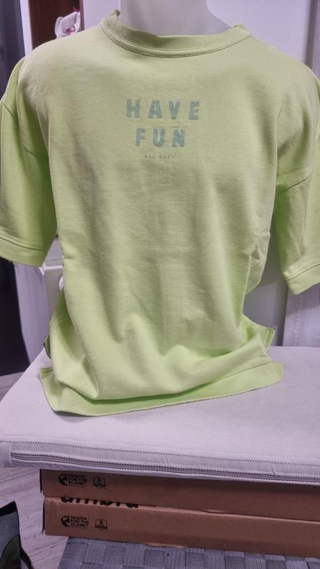 Tricko reserved, reserved,164