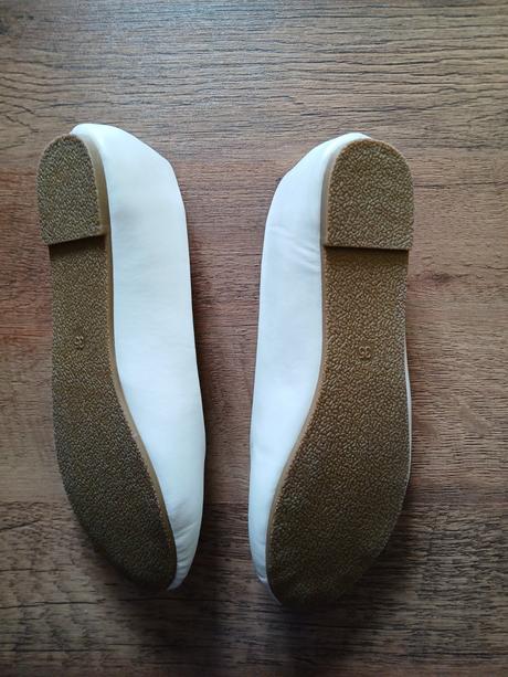 Predám dievčenské baleríny, 35