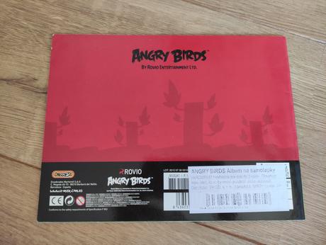 Angry birds samolepkovy album, 