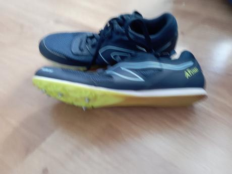 Bežecké tretry, 38