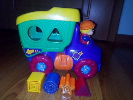 Autíčko - vkladačka,