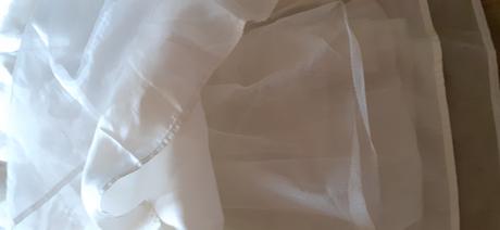 Šaty na slávnostnú príležitosť, 134