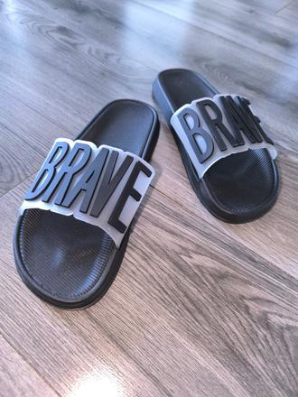 Dámske šľapky, 39