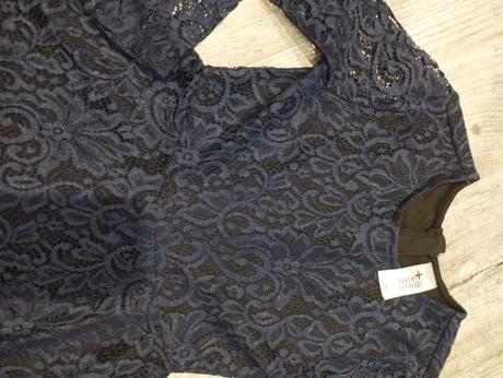 Slavnostne saty, c&a,134