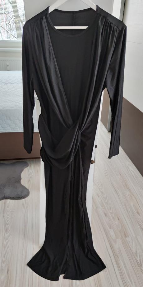 Čierne elegantné šaty, xxl