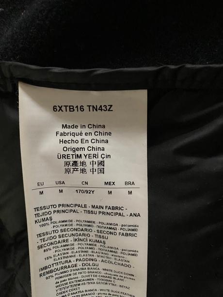 Armani prechodna cierna bundickam 34-36, armani,36