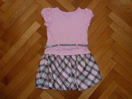 Šaty s motýlikom, 110