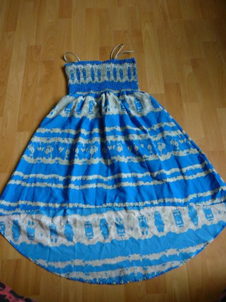 Dievcenske saty-asymetricke, 134