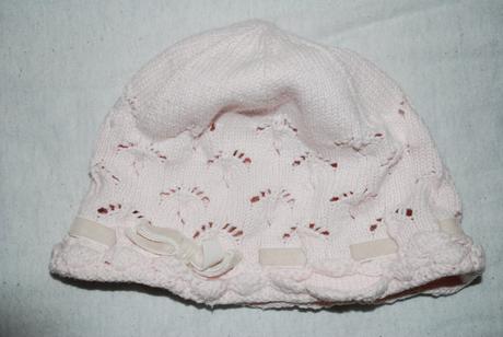 Dievcenska capica, c&a,86