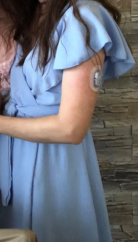 Bledomodré spoločenské šaty s/m, s