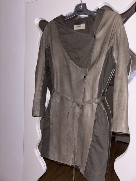 Kožené šaty humanoid m, m