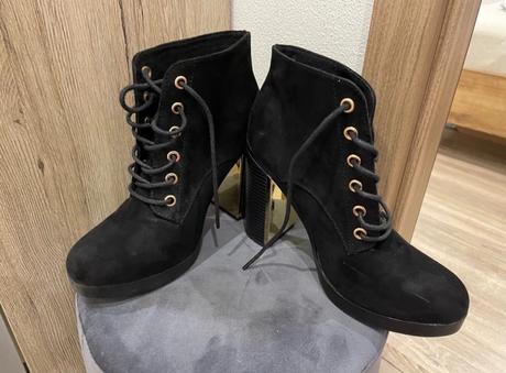 Cierne semisove cizmy so zlatym opatkom 39, new look,39