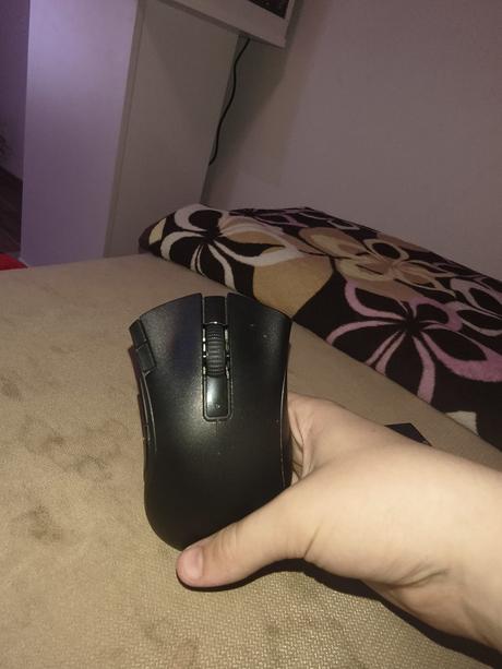 Razer basilisk v3 x hyperspeed,
