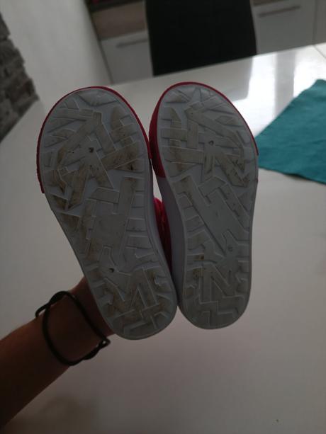 Sandalky,papucky, 26