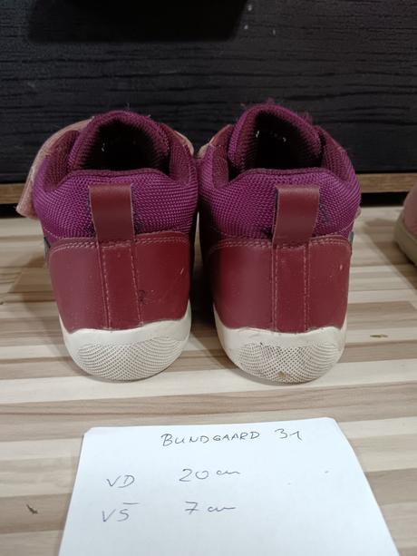 Barefoot bundgaard 31, bundgaard,31