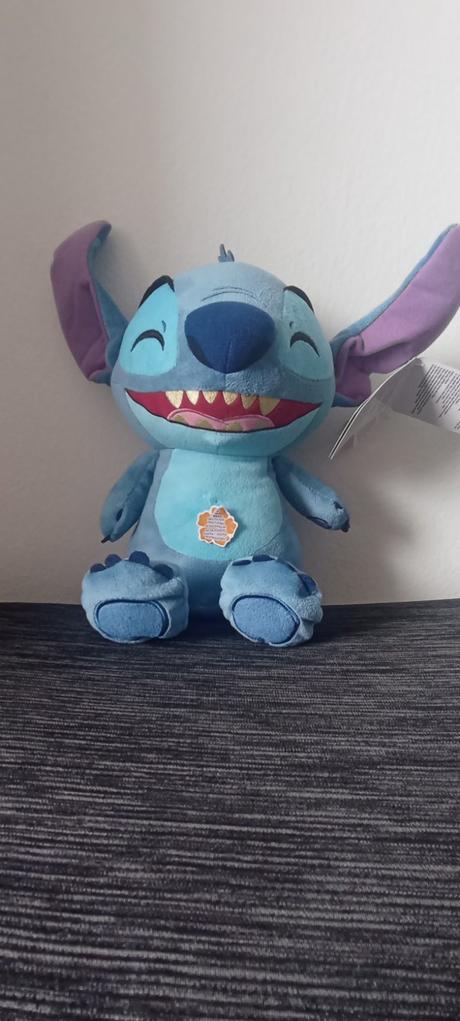 Plyšák stitch, 