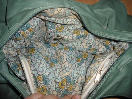 Bledozelena damska kabelka,