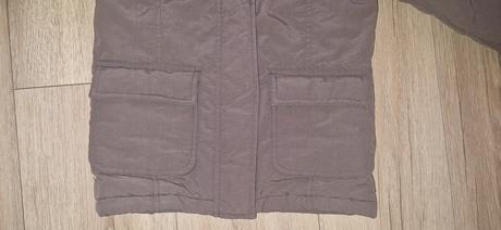 Hnedá bunda, alive,116