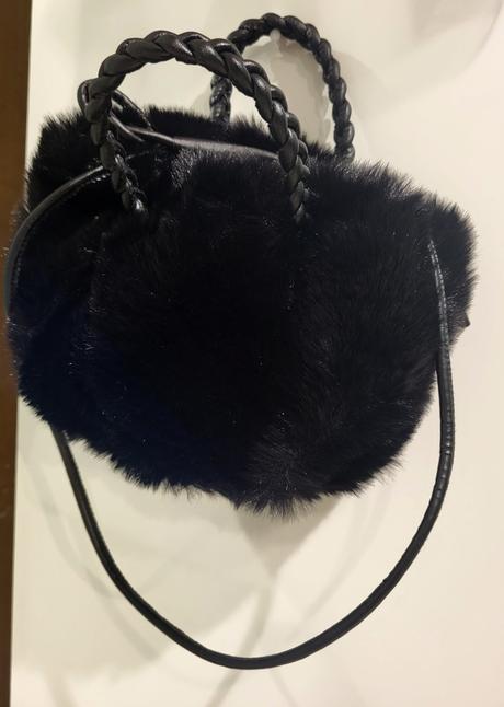Kožušinková kabelka - čierna, 