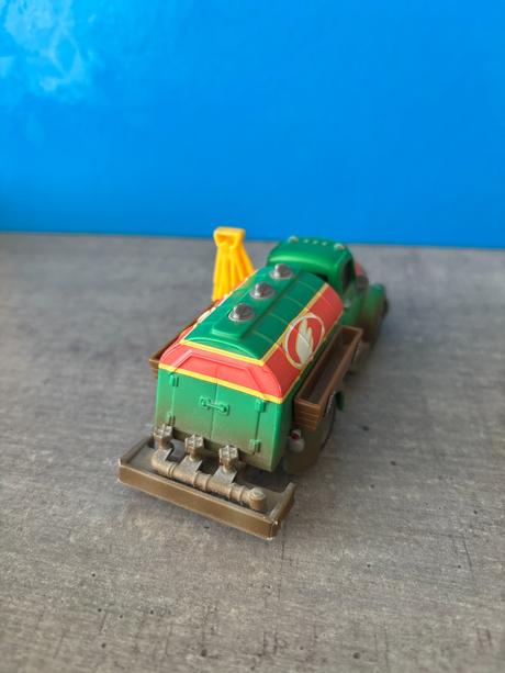 Autíčka z filmov autá a lietadlá - the cars a th,