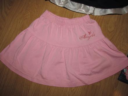 Ružová sukňa v. 110, 110