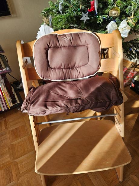 Detska jedalenska stolicka drevena i'coo, 