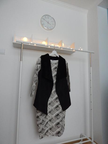 Šaty s pleteným vzorom, 