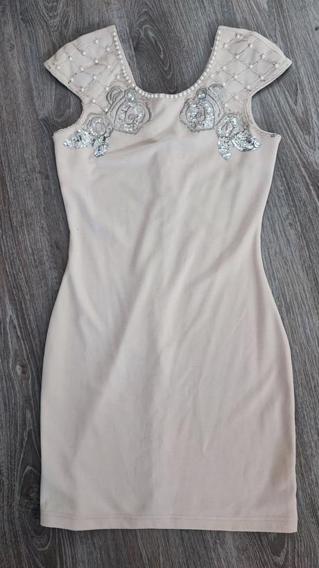 Kvalitné šaty, lipsy london,xs