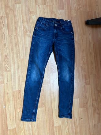 Chlapčenské rifle 10-11 rokov, 128