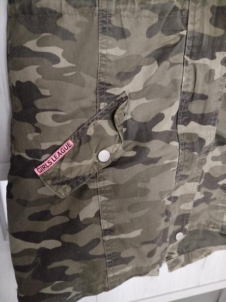 Maskáčová bunda, 158