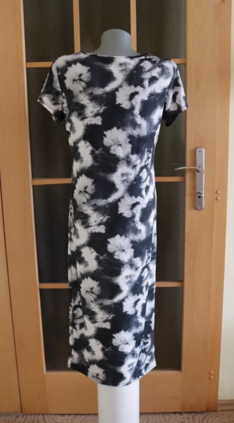 Šaty - bezchybný stav, f&f,m