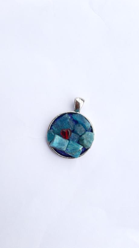 Srdce oceanu apatit,