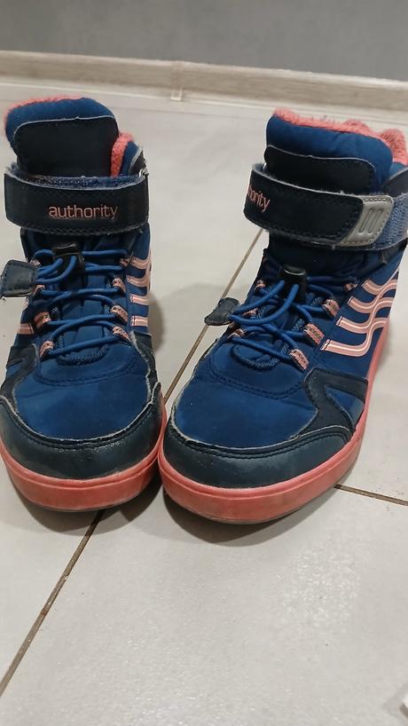 Topanky authority, authority,34