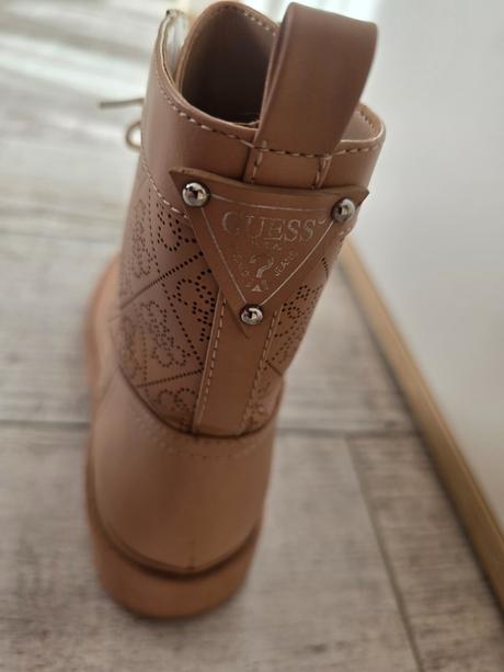 Topanky guess, guess,39