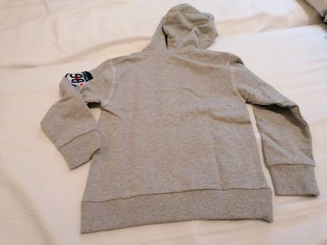 Mikina nenosená, dirkje,116