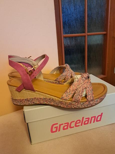 Krásne sandálky, graceland,35
