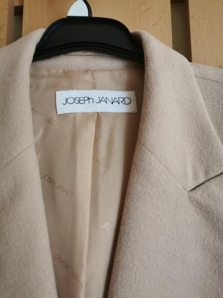 Dlhšie flaušove bežove sako, 40