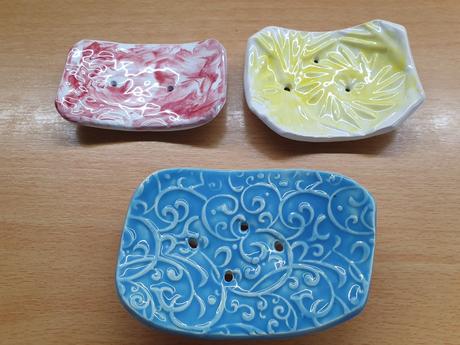 Hand made keramické mydelnicky,