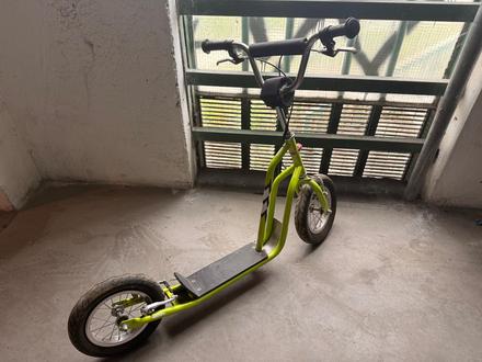 Kolobezka yedoo wzoom 12", yedoo