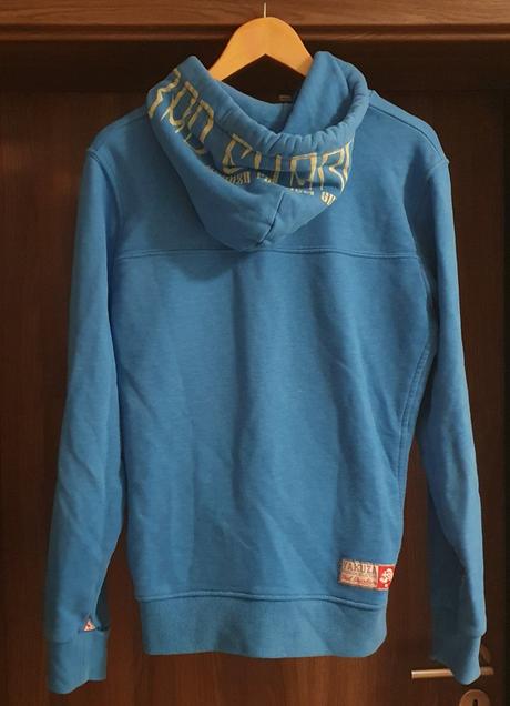 Modra mikina yakuza, l