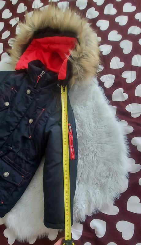 Teplá predlžená bunda, 98