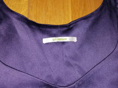 Zaujímavé zavinovacie šaty skunkfunk, 40