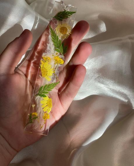 Záložka do knihy zo živice, 