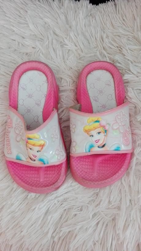 Šlapky, disney,27