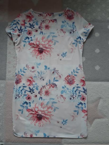 Dámske šaty s kvetmi, pepco,38