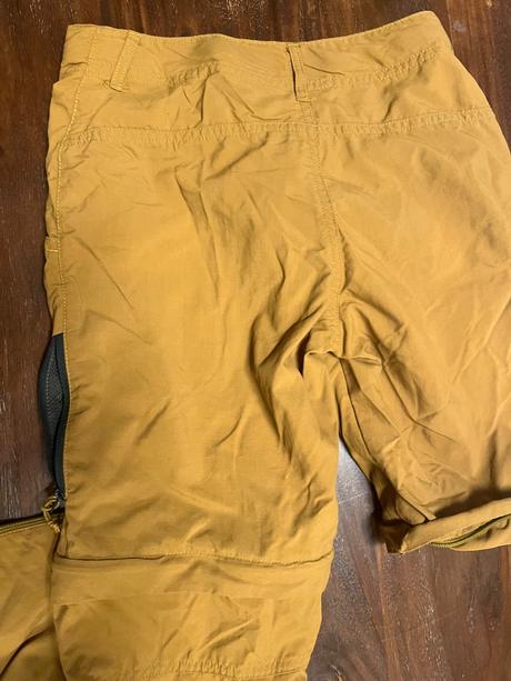 Nohavice na turistiku, 140