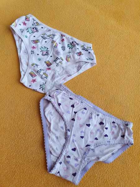 2x nohavičky č.110/116, 110